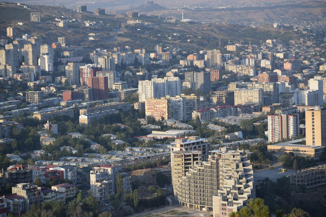 Euphoria Inn Тбилиси Екстериор снимка