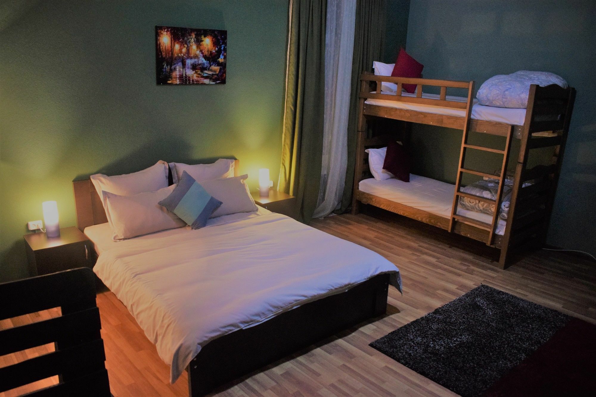 Euphoria Inn Тбилиси Екстериор снимка